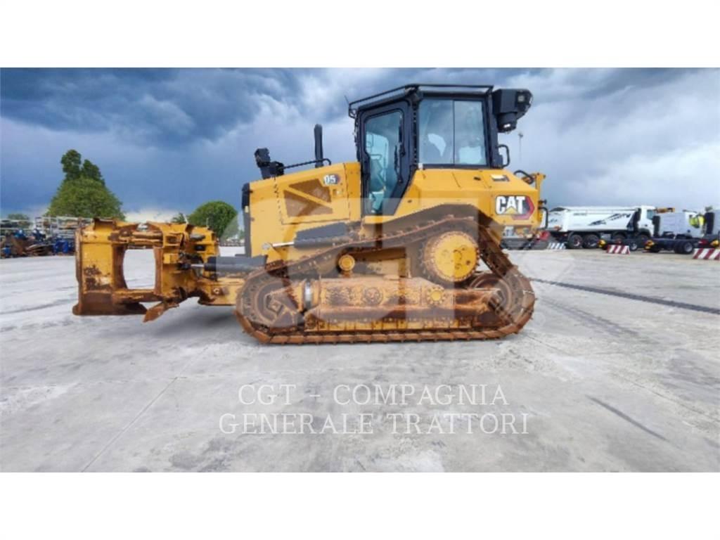 CAT D5 Гусеничні бульдозери