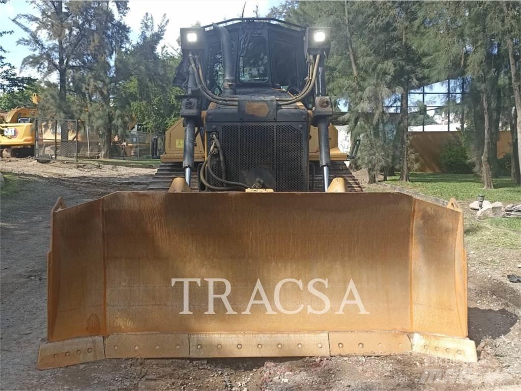 CAT D5 Трактори