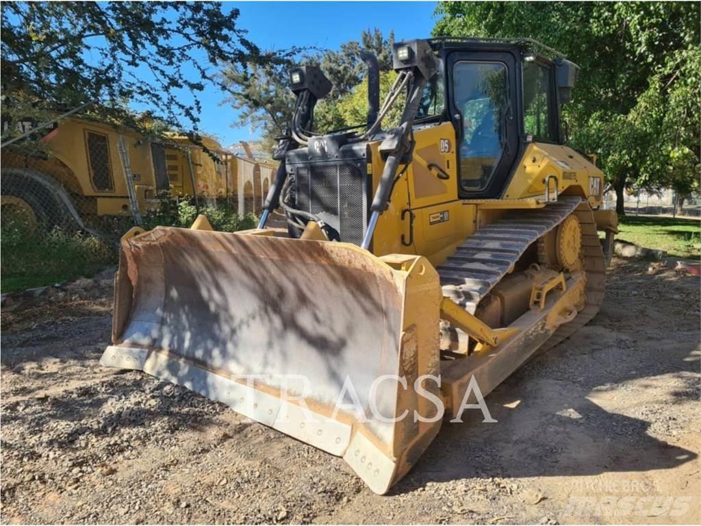 CAT D5 Гусеничні бульдозери