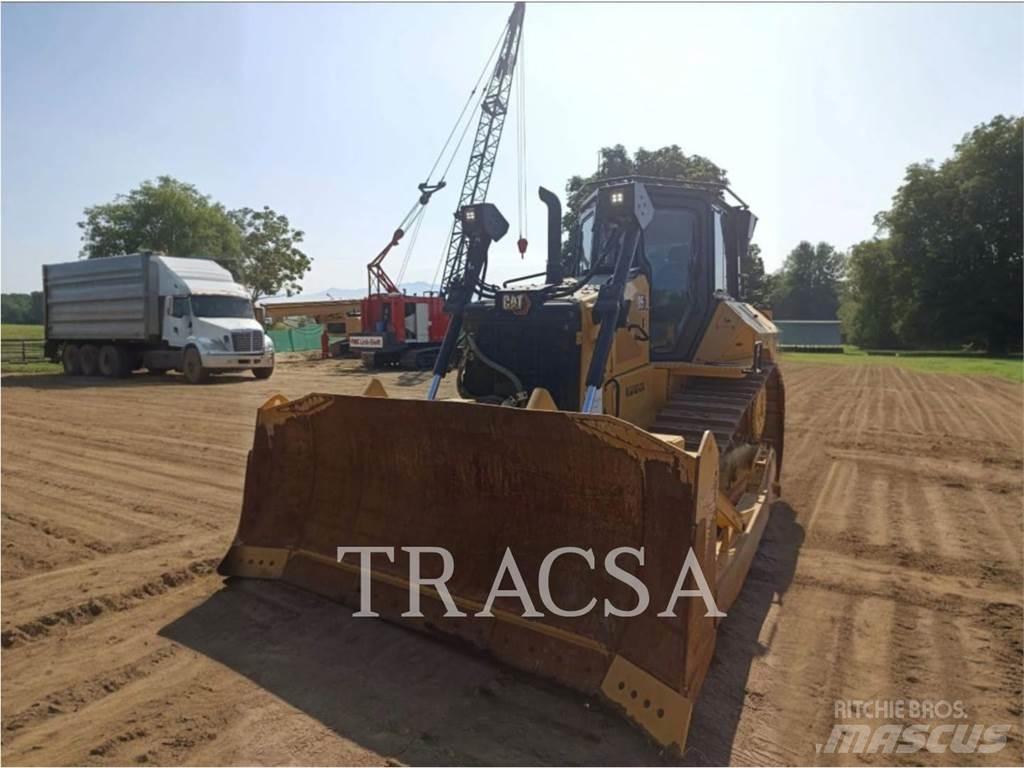 CAT D5 Гусеничні бульдозери
