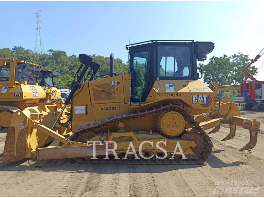 CAT D5 Гусеничні бульдозери