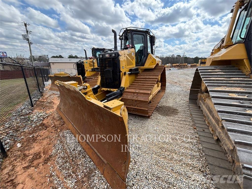 CAT D5 Гусеничні бульдозери