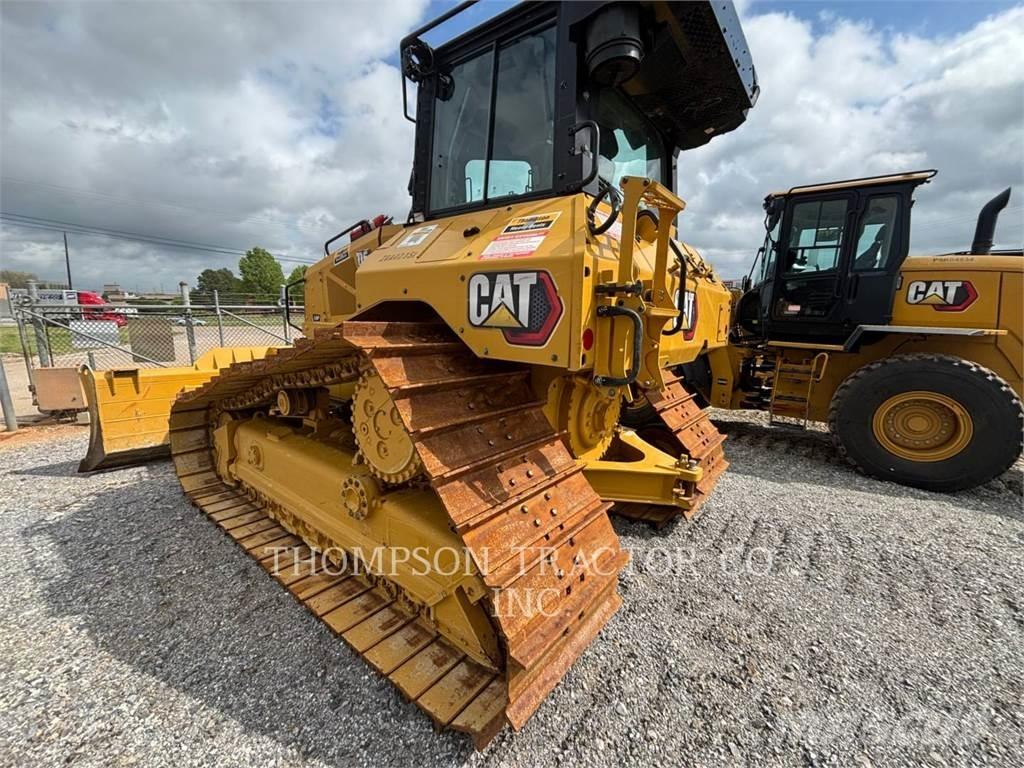 CAT D5 Гусеничні бульдозери