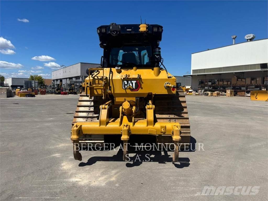CAT D5 Гусеничні бульдозери