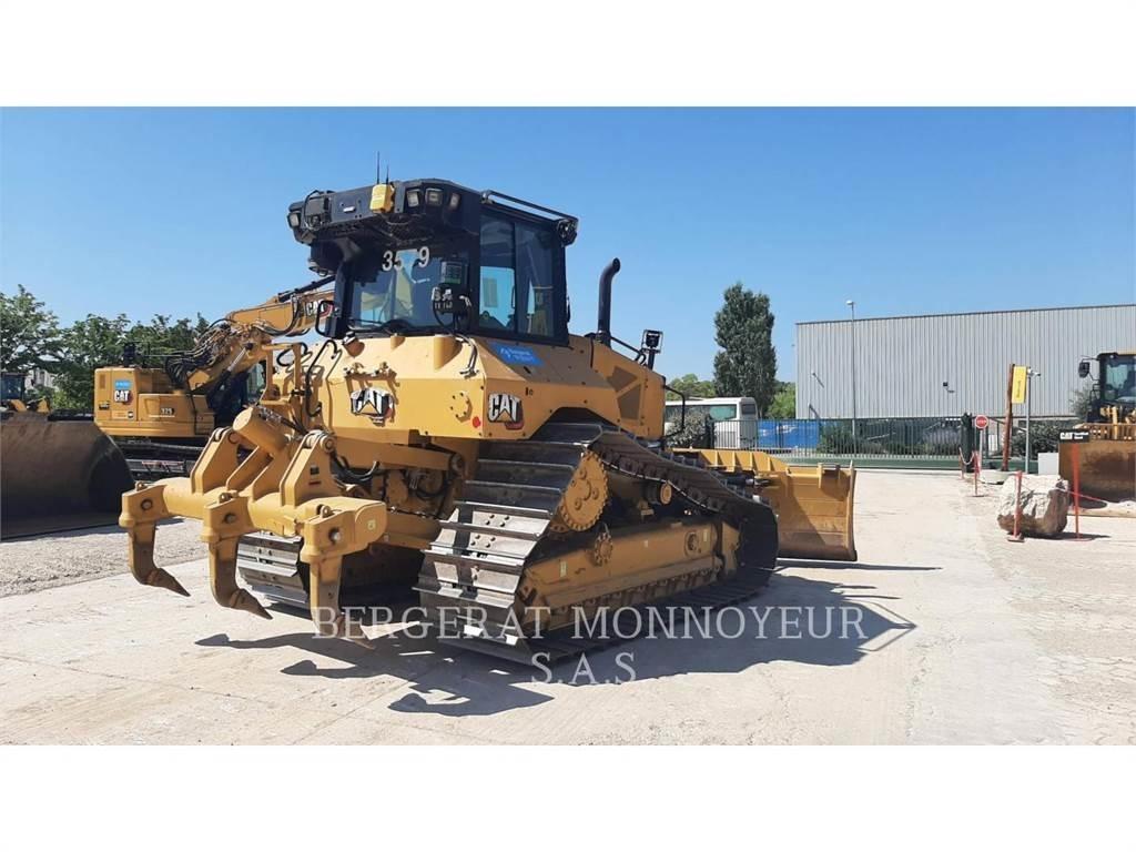 CAT D5 Гусеничні бульдозери