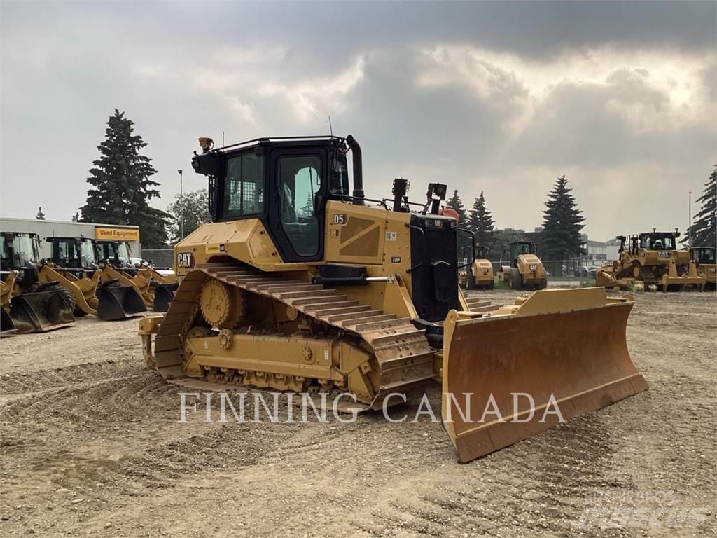 CAT D5-17 Гусеничні бульдозери