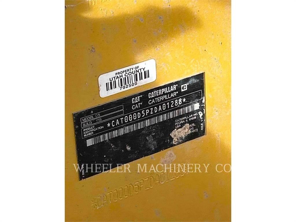 CAT D5-17 XL Гусеничні бульдозери