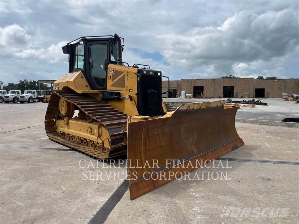 CAT D5-17VP Гусеничні бульдозери