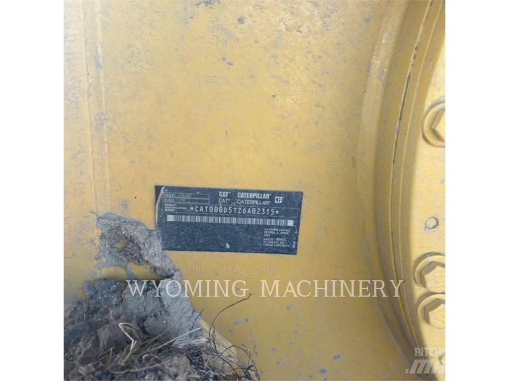CAT D5 LGP Гусеничні бульдозери