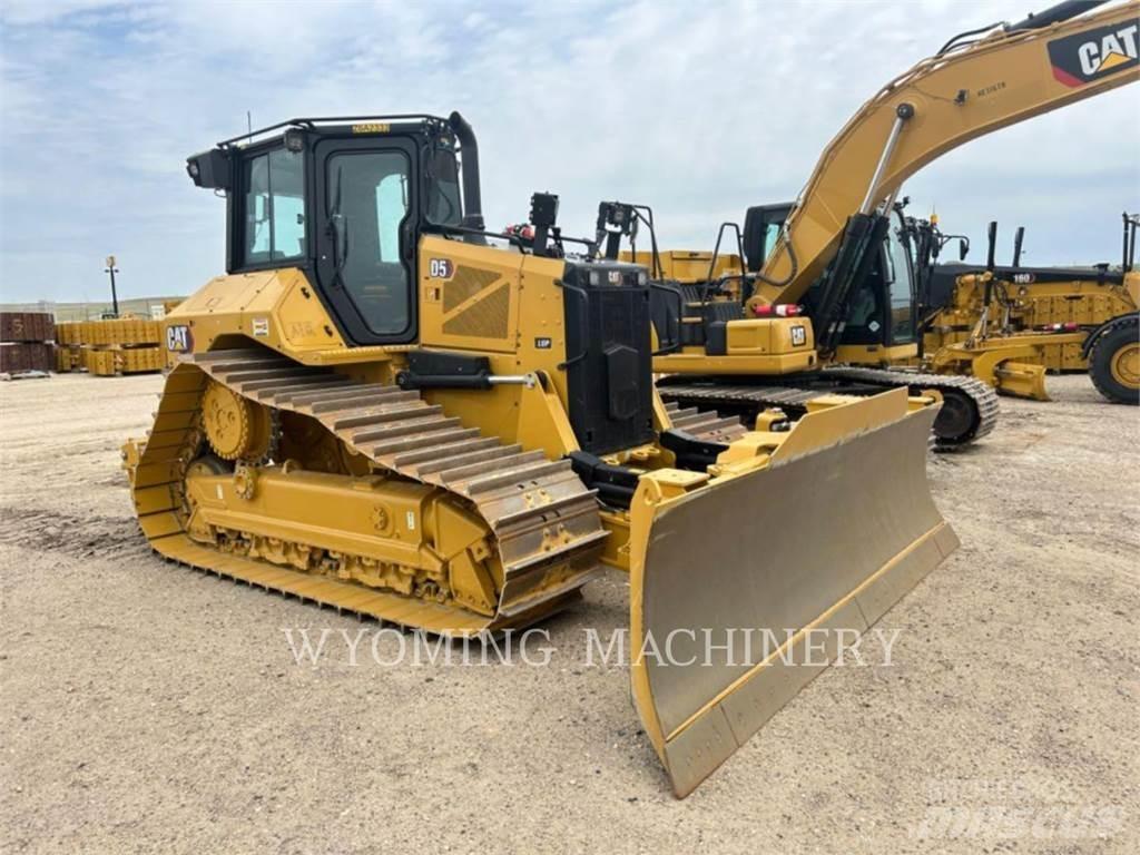 CAT D5 LGP Гусеничні бульдозери