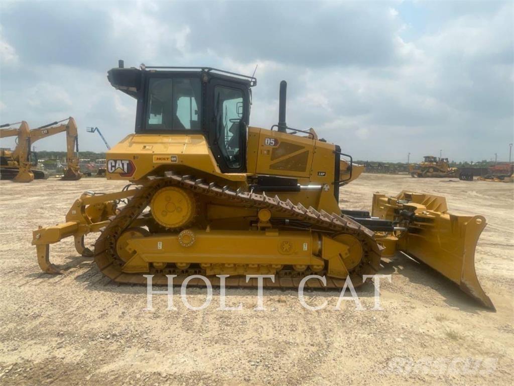 CAT D5 LGPVP Гусеничні бульдозери