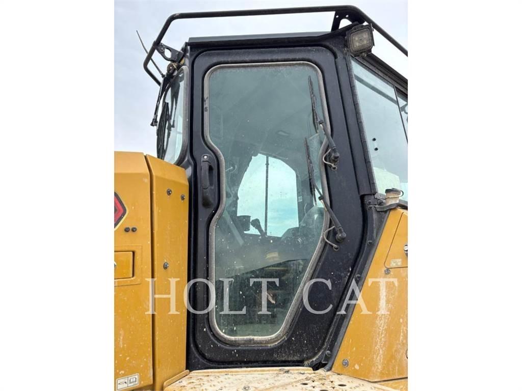 CAT D5 VP Гусеничні бульдозери