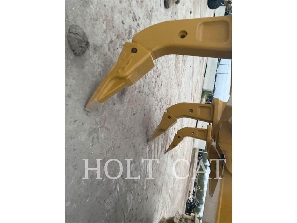 CAT D5 VP Гусеничні бульдозери