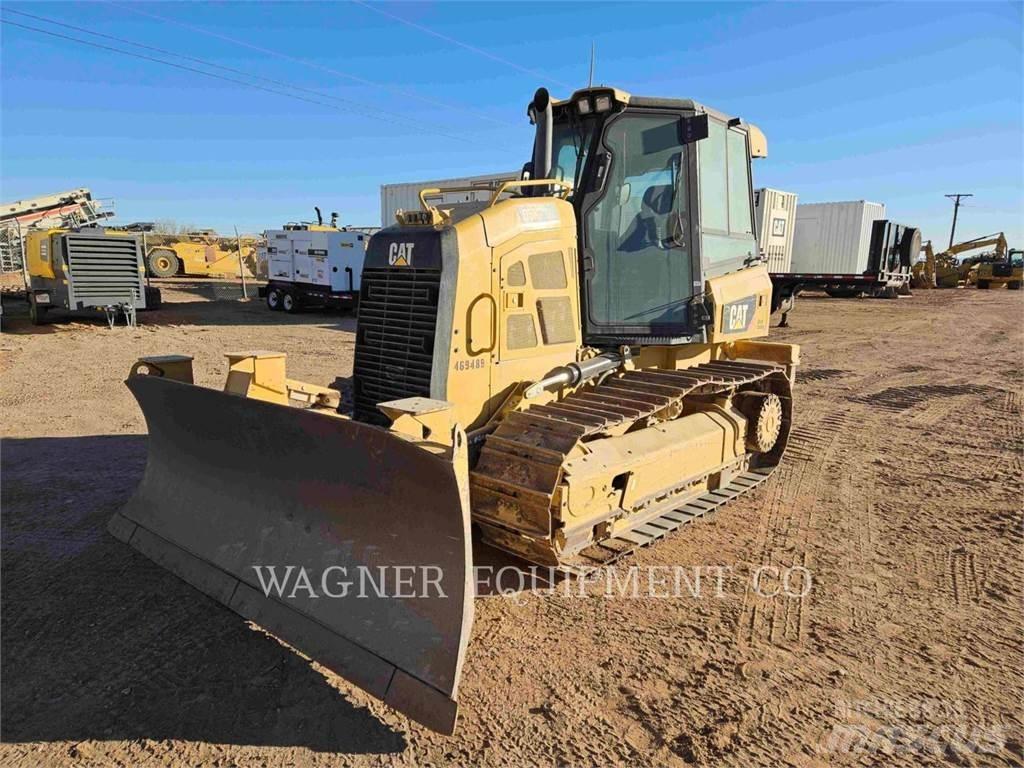 CAT D5K2 Гусеничні бульдозери