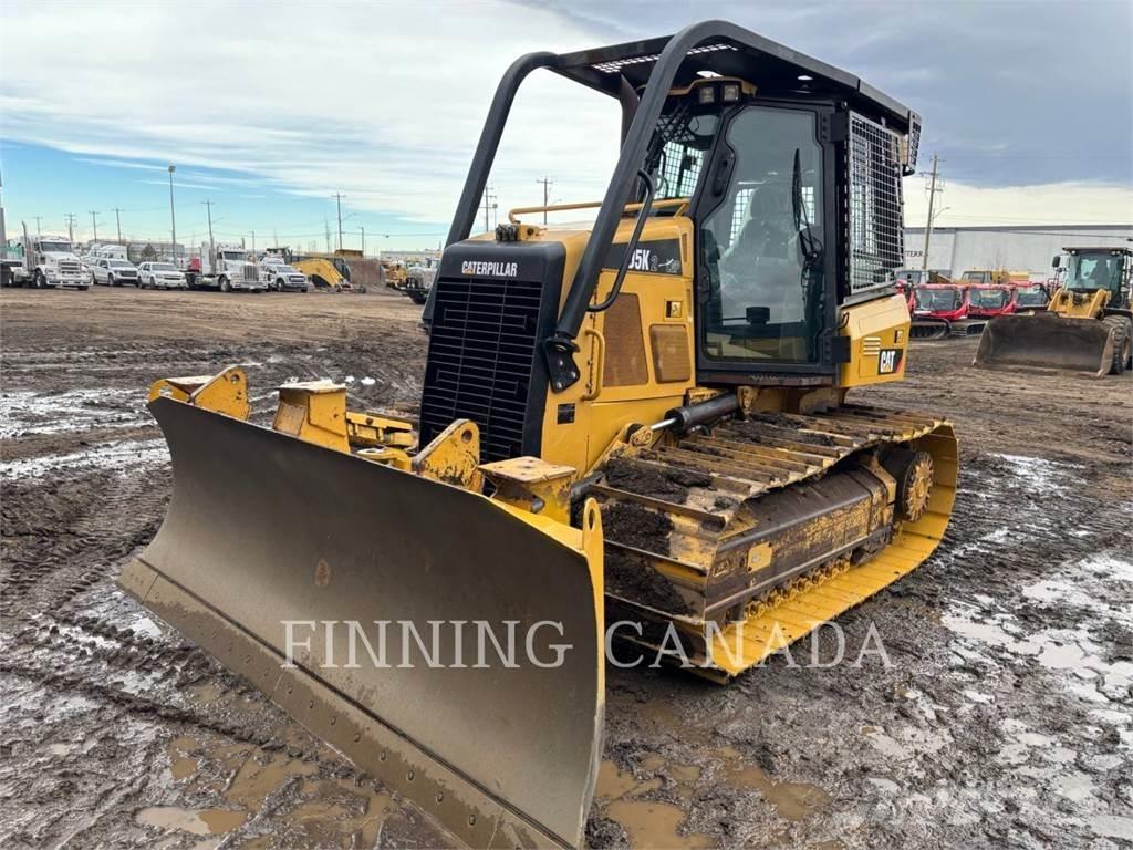 CAT D5K2 Гусеничні бульдозери