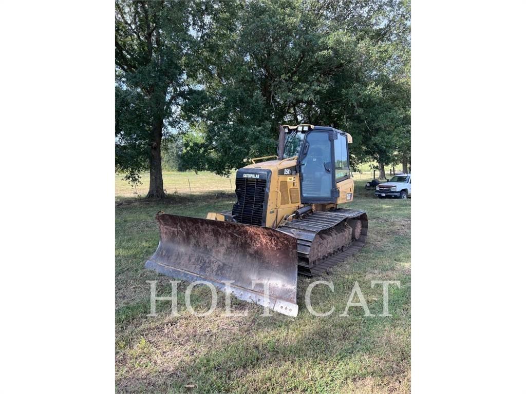 CAT D5K2LGP Гусеничні бульдозери