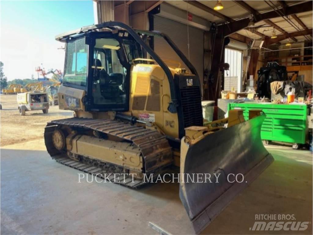CAT D5K2LGP Гусеничні бульдозери