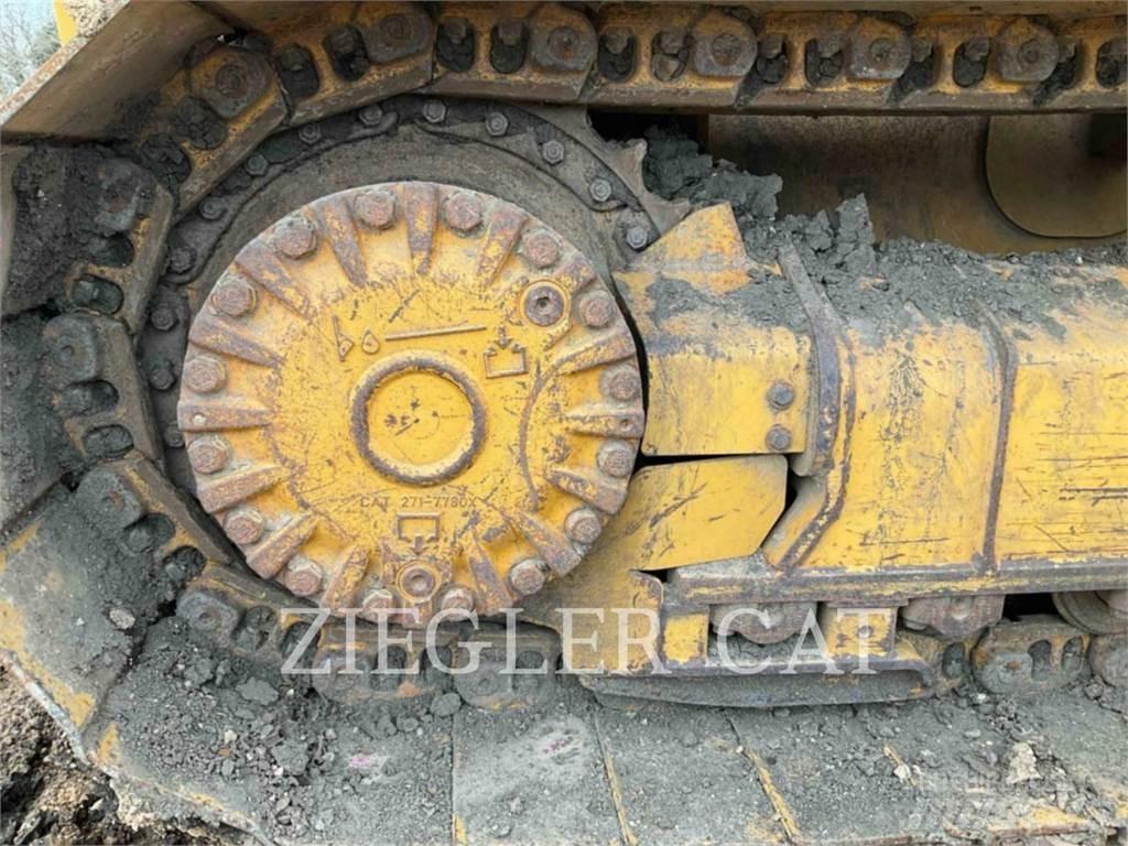 CAT D5K2LGP Гусеничні бульдозери