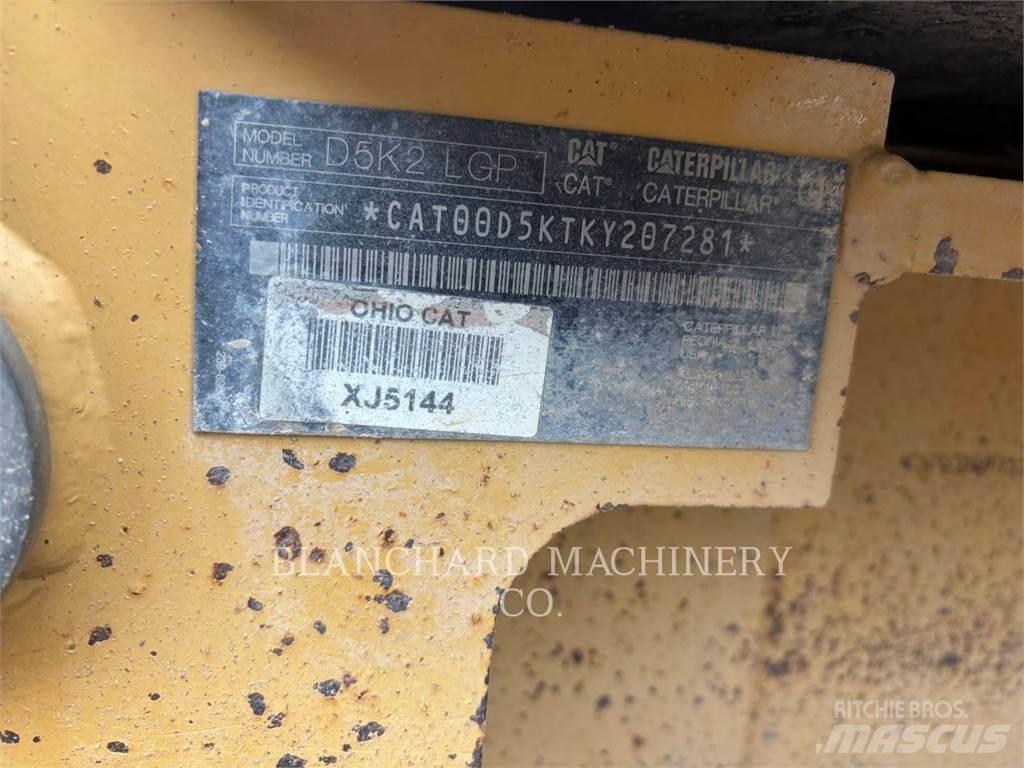CAT D5K2LGP Гусеничні бульдозери