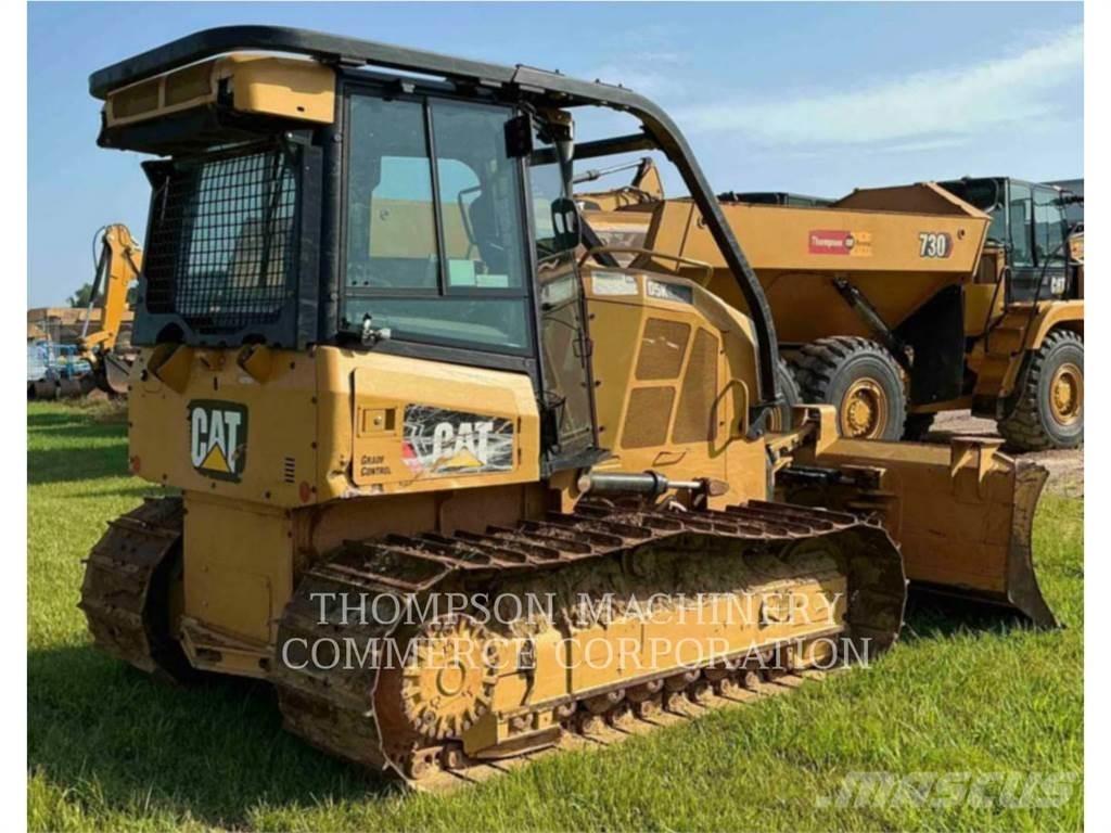 CAT D5K2LGP Гусеничні бульдозери