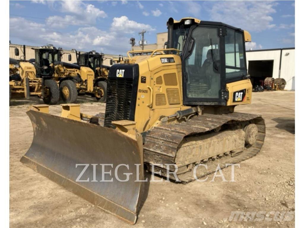 CAT D5K2LGP Гусеничні бульдозери