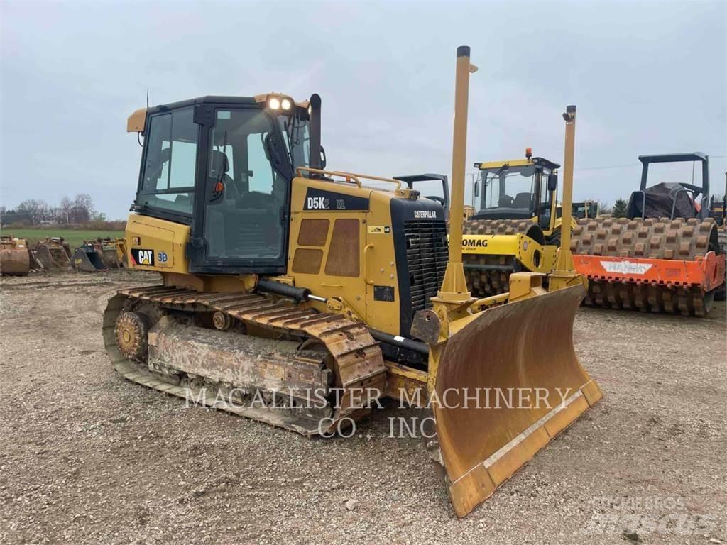 CAT D5K2XL Гусеничні бульдозери