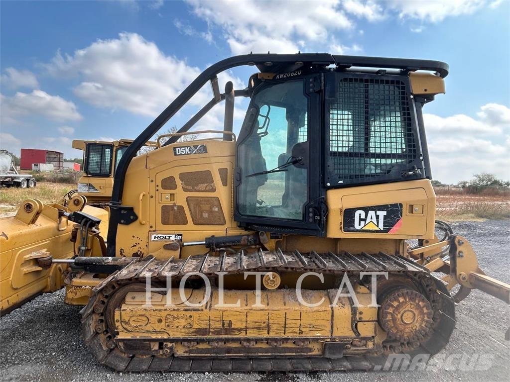 CAT D5K2XL Гусеничні бульдозери