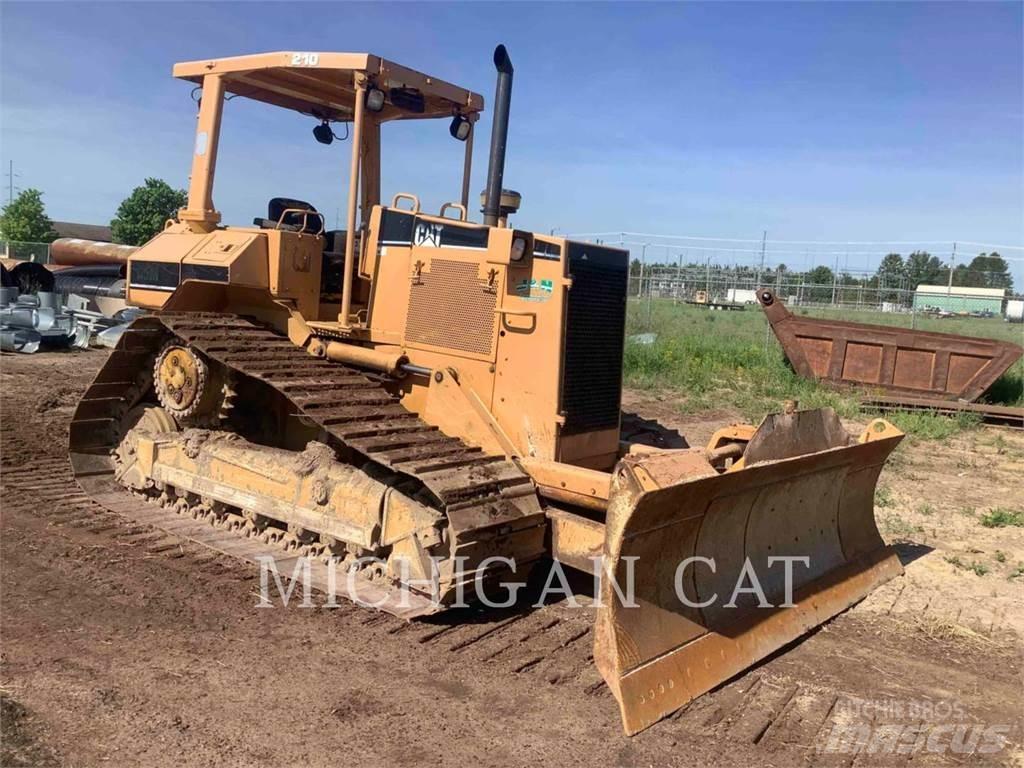 CAT D5ML Гусеничні бульдозери