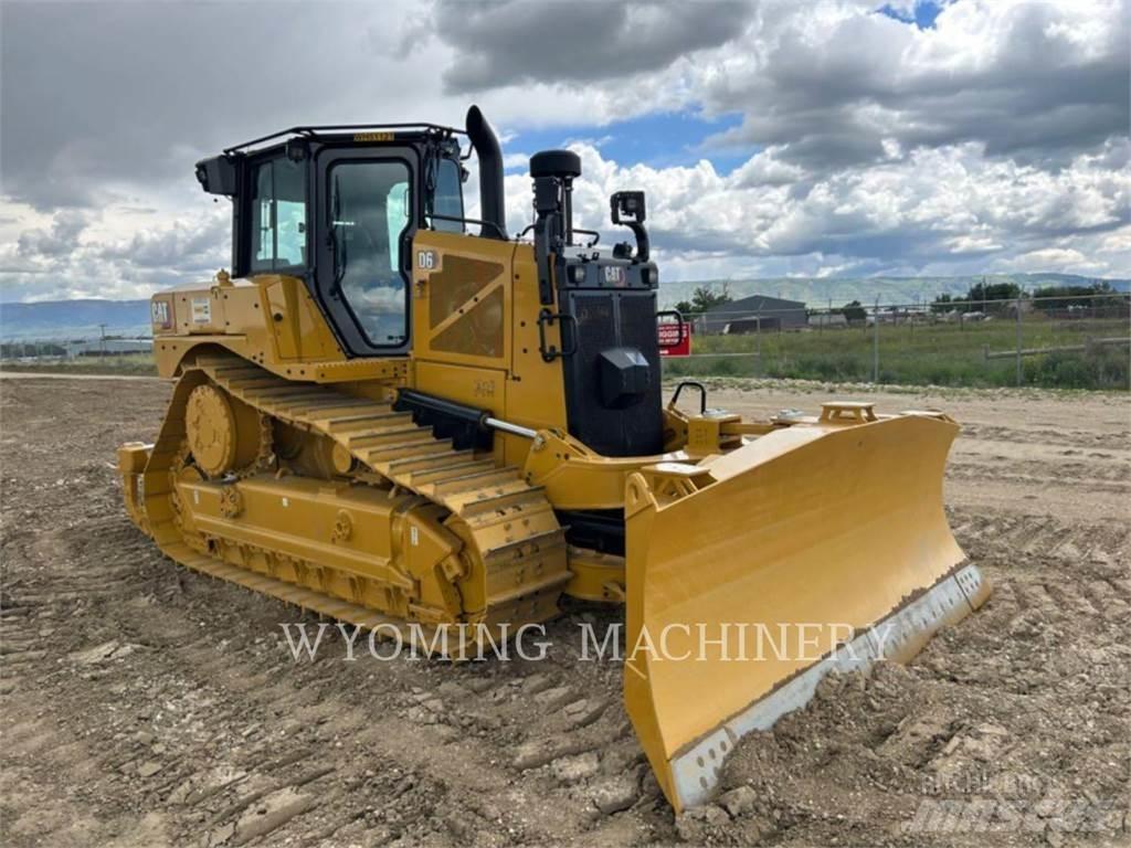CAT D6 Гусеничні бульдозери