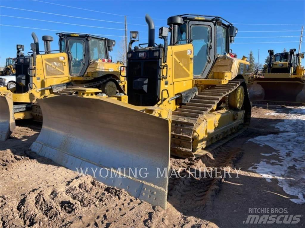 CAT D6 Гусеничні бульдозери