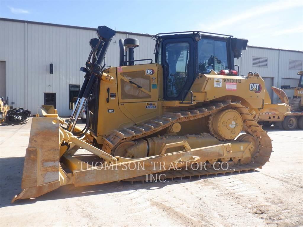 CAT D6 Гусеничні бульдозери