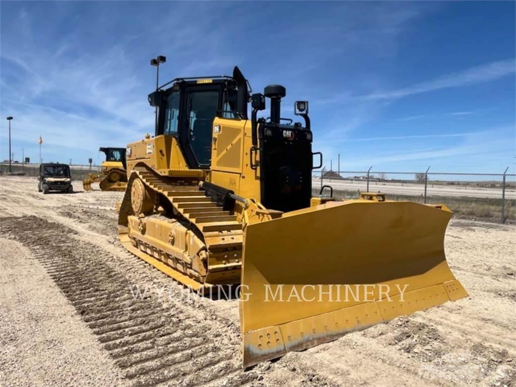 CAT D6 Гусеничні бульдозери