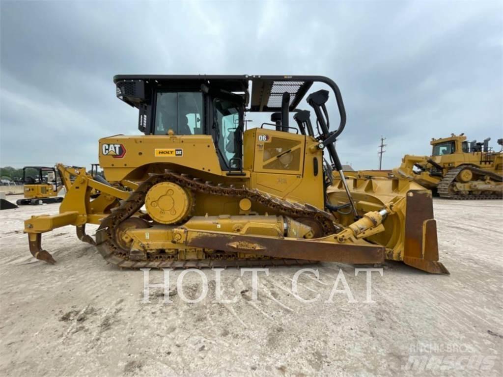 CAT D6 Гусеничні бульдозери