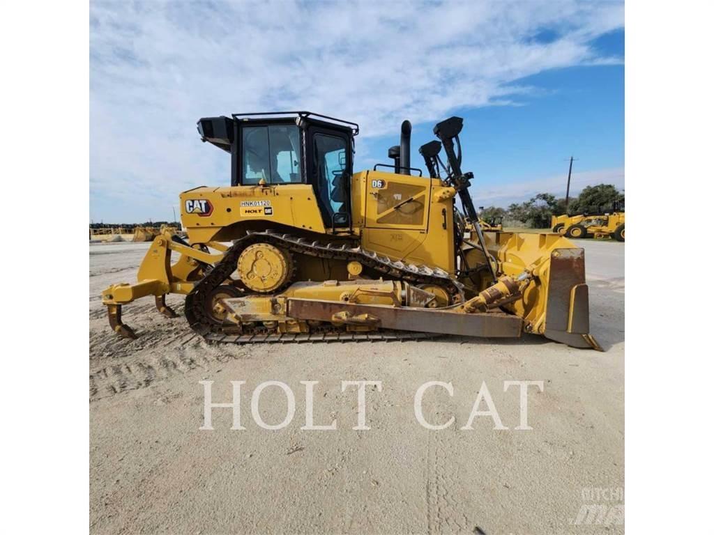 CAT D6 Гусеничні бульдозери