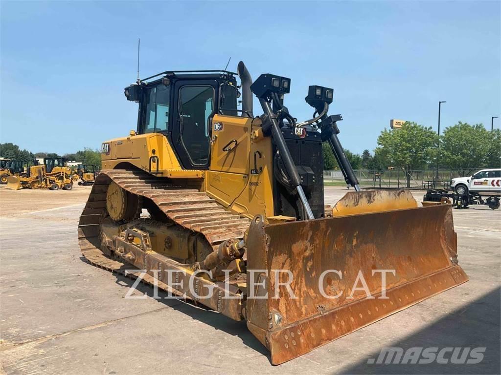CAT D6 Гусеничні бульдозери