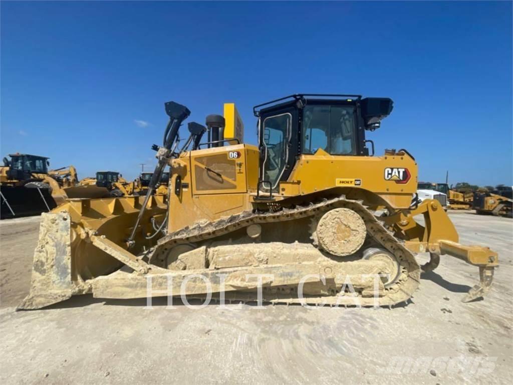 CAT D6 Гусеничні бульдозери