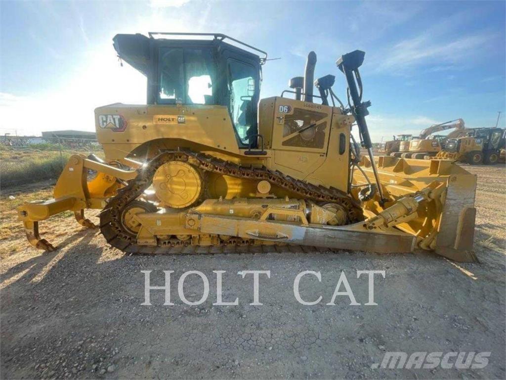 CAT D6 Гусеничні бульдозери