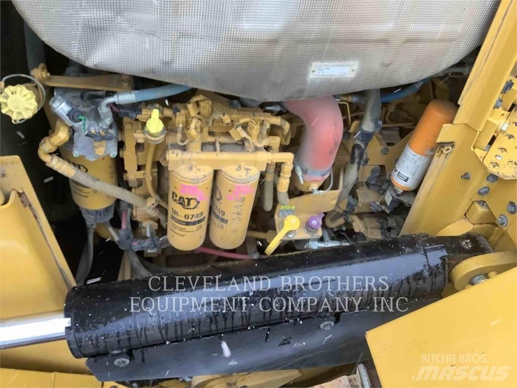 CAT D6 LGP Гусеничні бульдозери