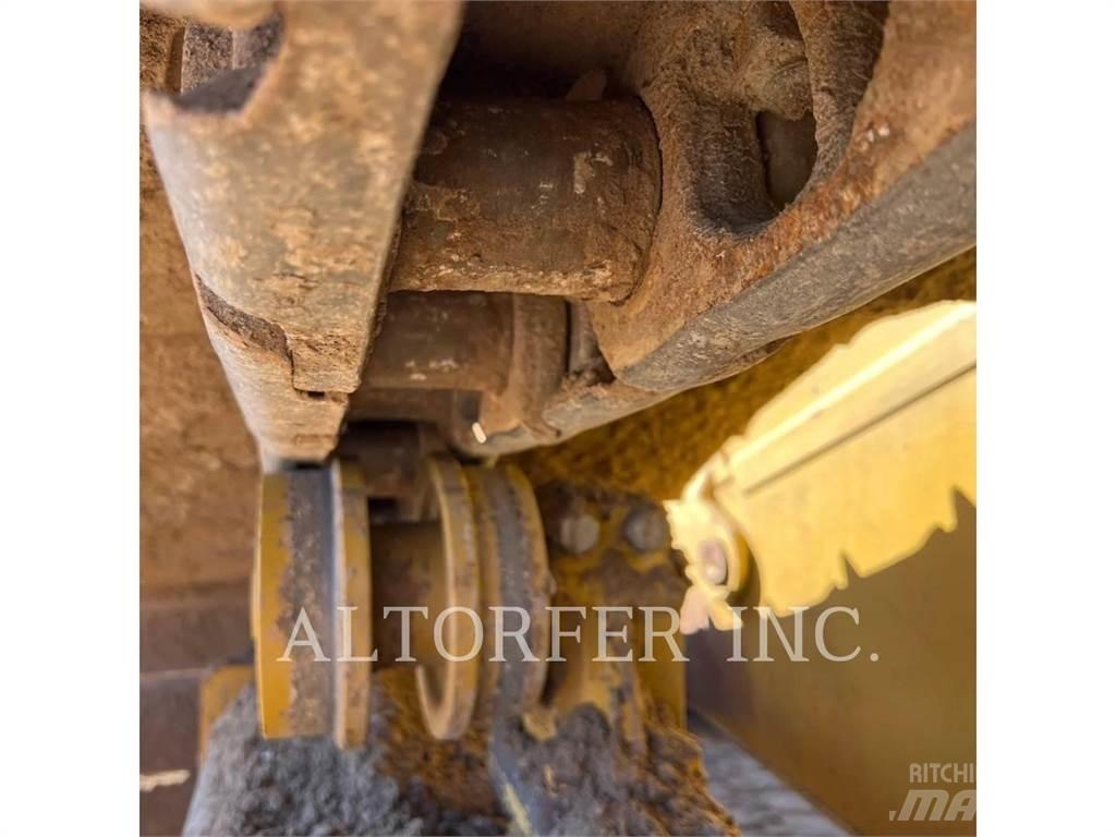 CAT D6 LGP Гусеничні бульдозери
