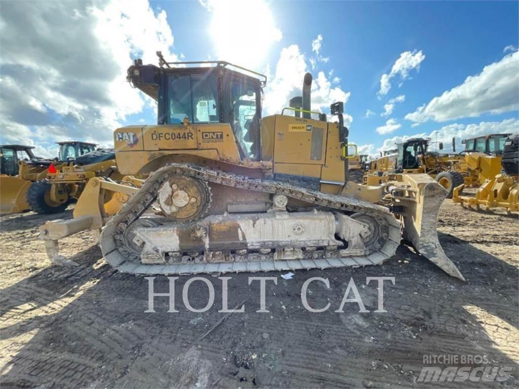 CAT D6 LGPVP Гусеничні бульдозери