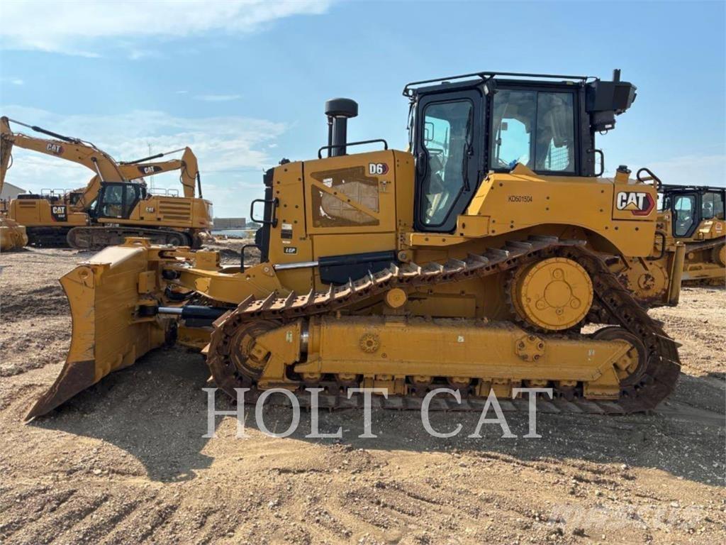 CAT D6 LGPVP3 Гусеничні бульдозери