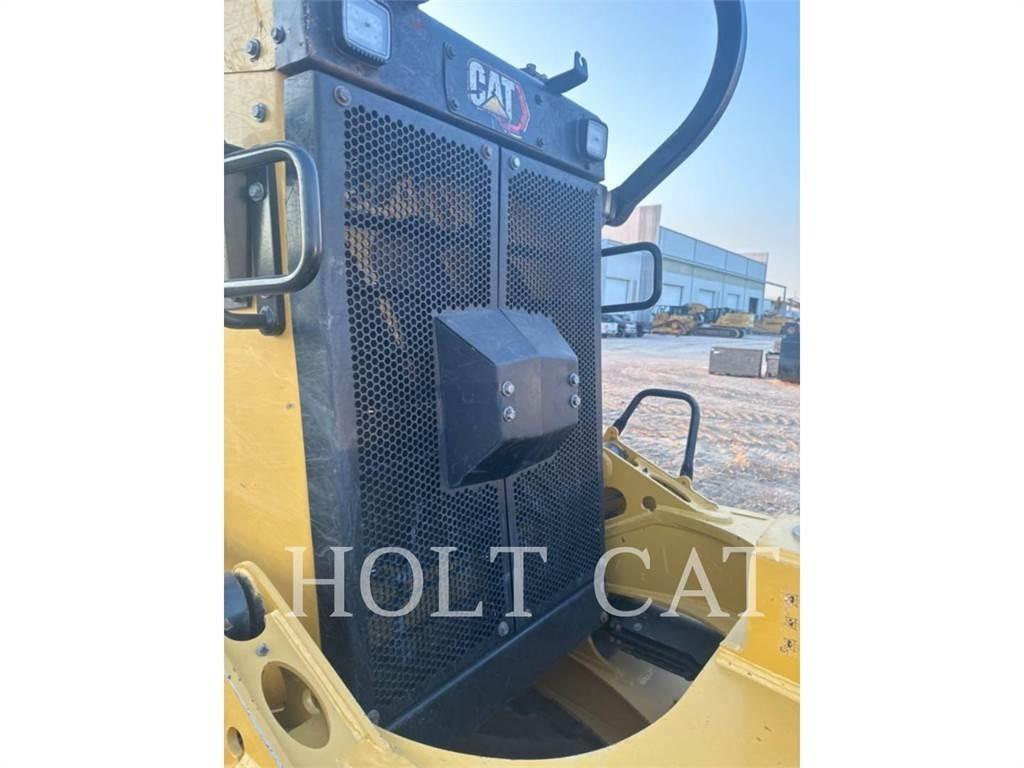 CAT D6 VP Гусеничні бульдозери