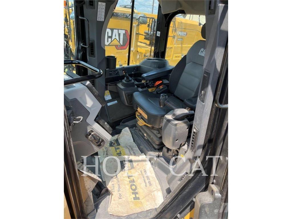 CAT D6 XELGPVP Гусеничні бульдозери