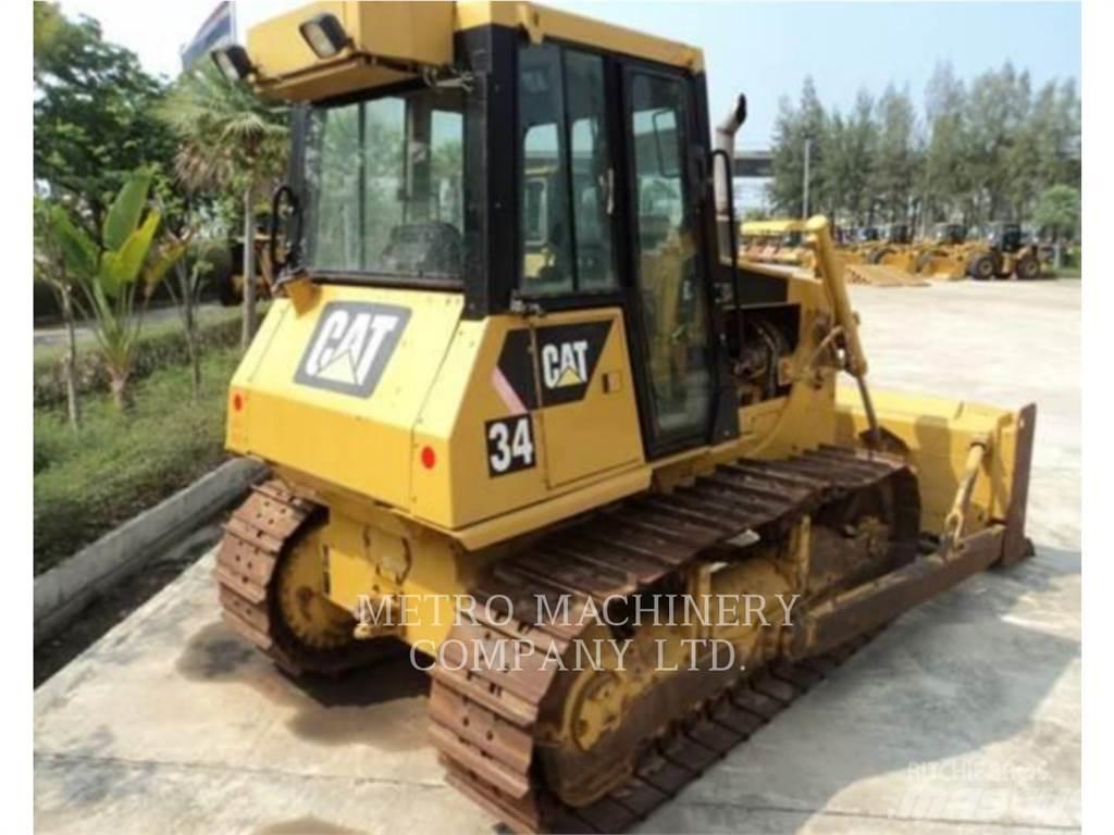CAT D6G Гусеничні бульдозери