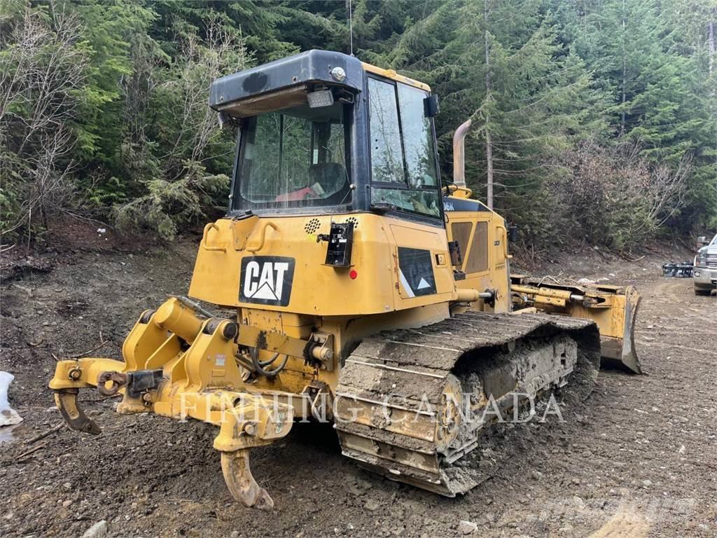 CAT D6K Гусеничні бульдозери
