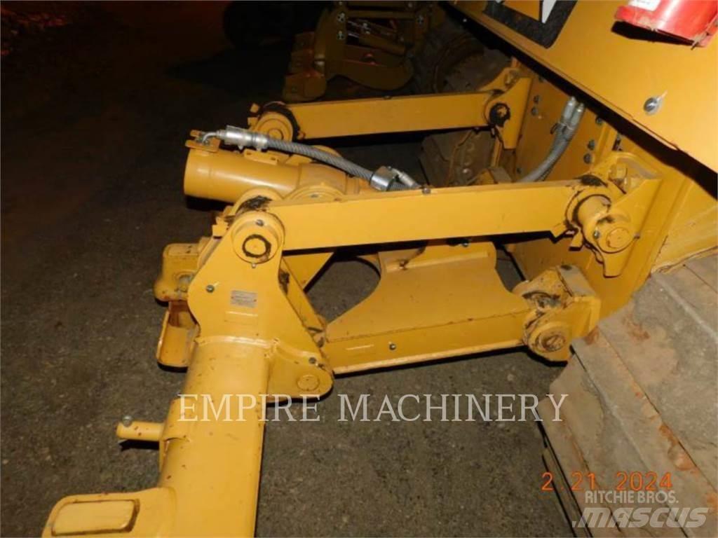 CAT D6K2 TR Гусеничні бульдозери