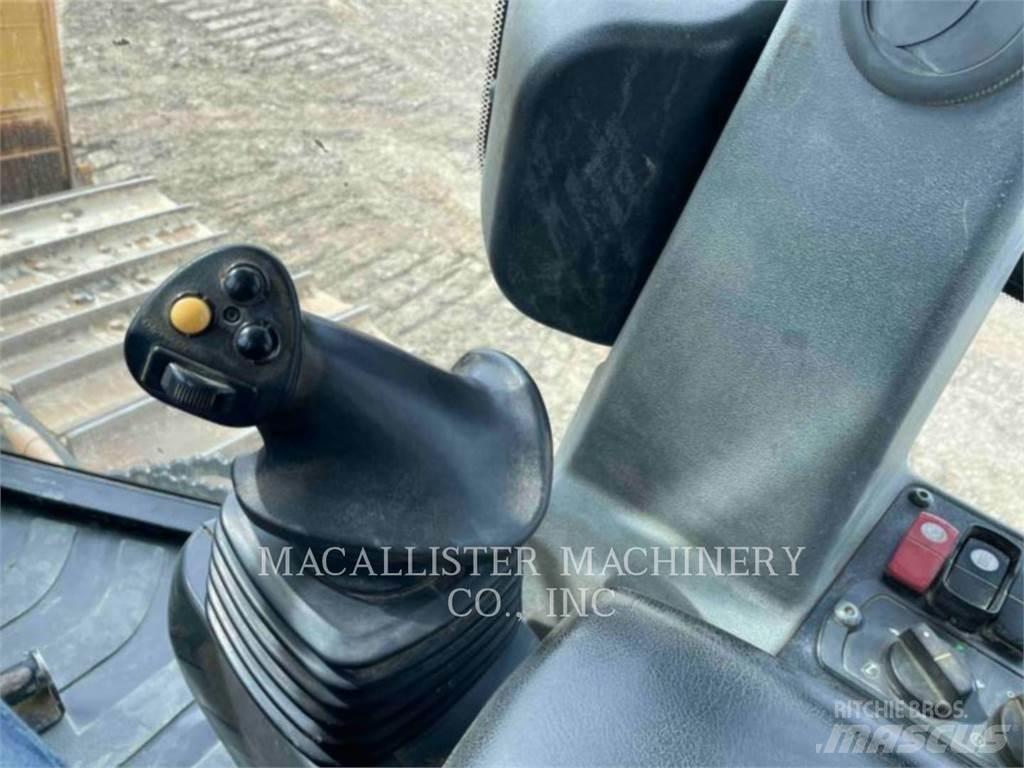 CAT D6K2LGP Гусеничні бульдозери