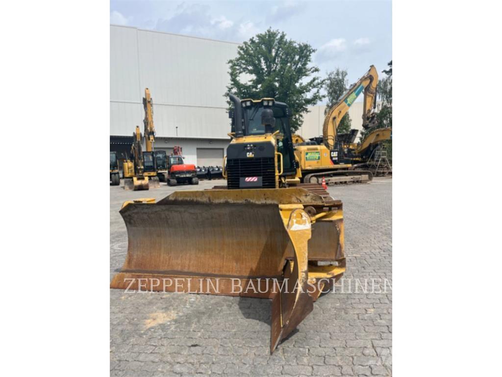 CAT D6K2LGP Гусеничні бульдозери