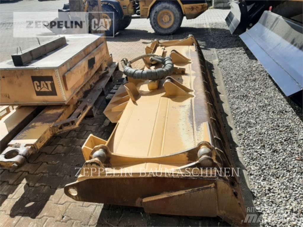 CAT D6L-20A Гусеничні бульдозери