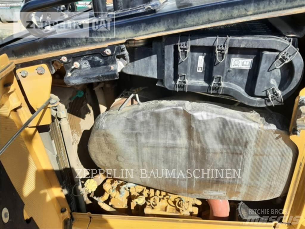 CAT D6L-20A Гусеничні бульдозери